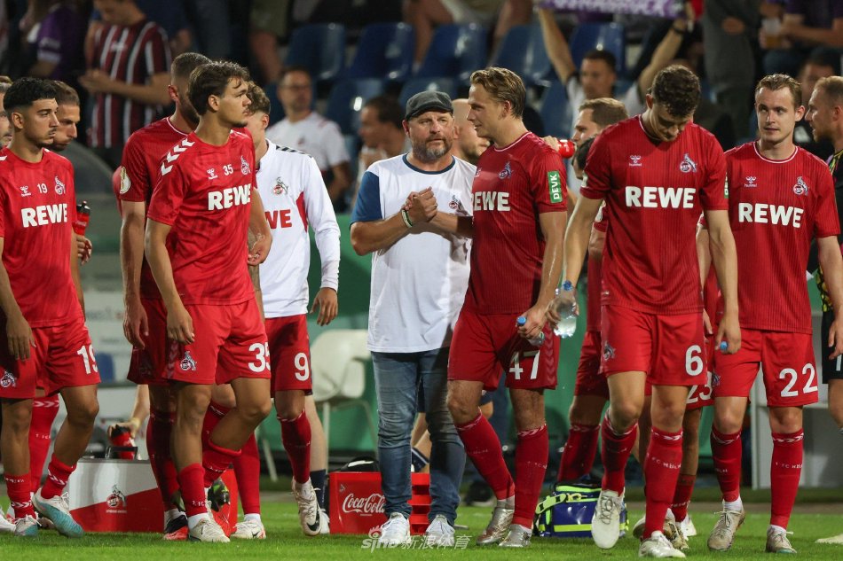 这些都是他 这些都是他