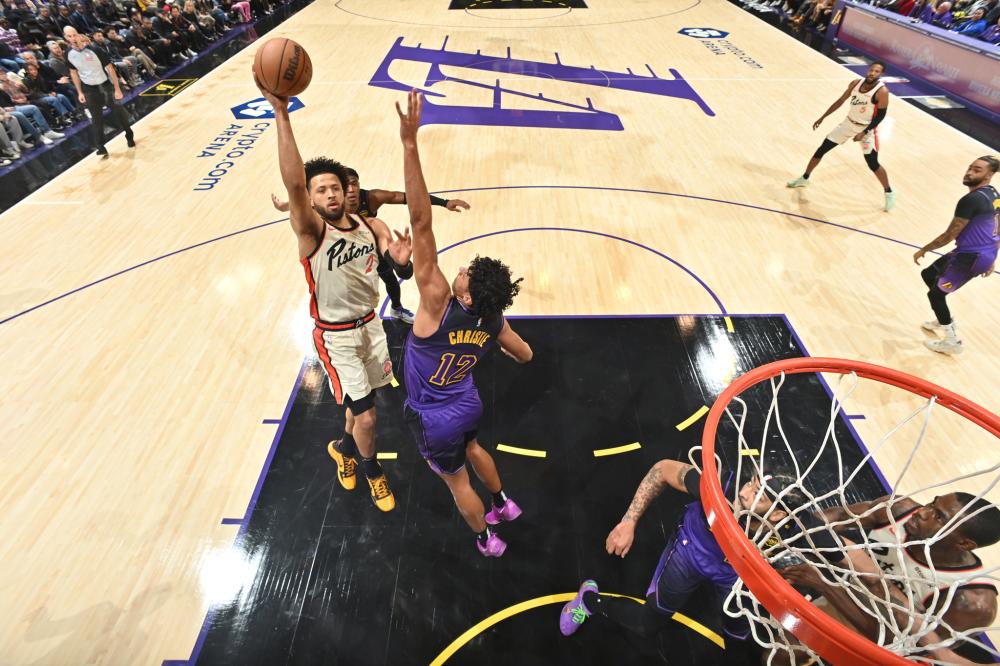 持刻苦训练 持刻苦训练